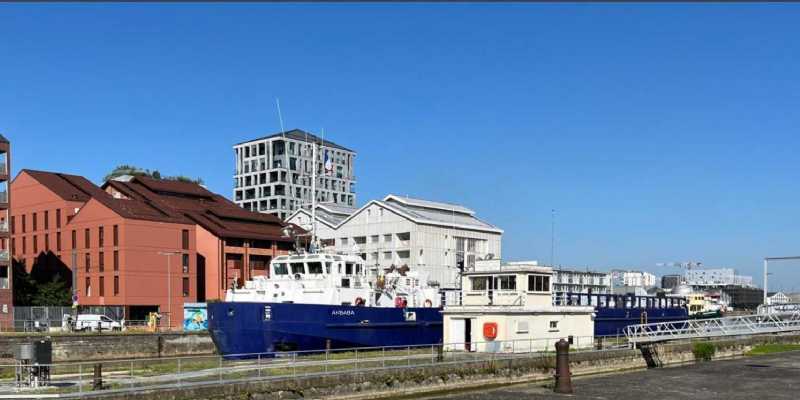 M/V AKBABA